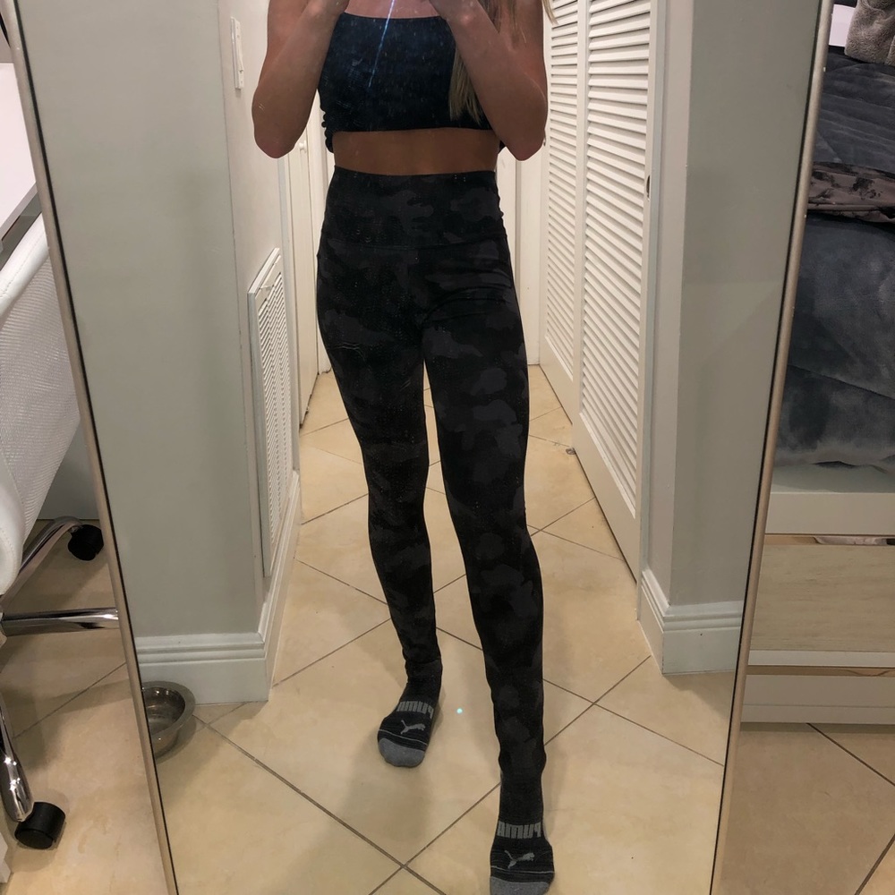 Camo leggings